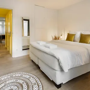 https://r73-apartments-by-domani-hotels.hotelsantwerp.net